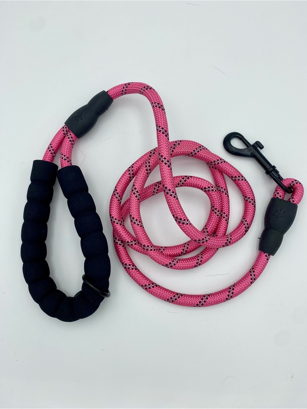 Bright Pink 5’ Reflective Dog Leash with Padded Handle NWOT